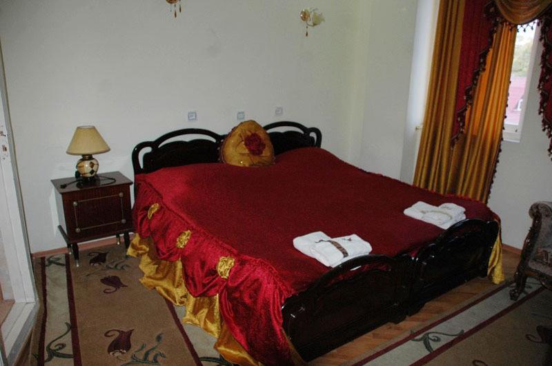 Edemi Hotell Kutaisi Rom bilde