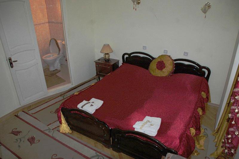 Edemi Hotell Kutaisi Rom bilde